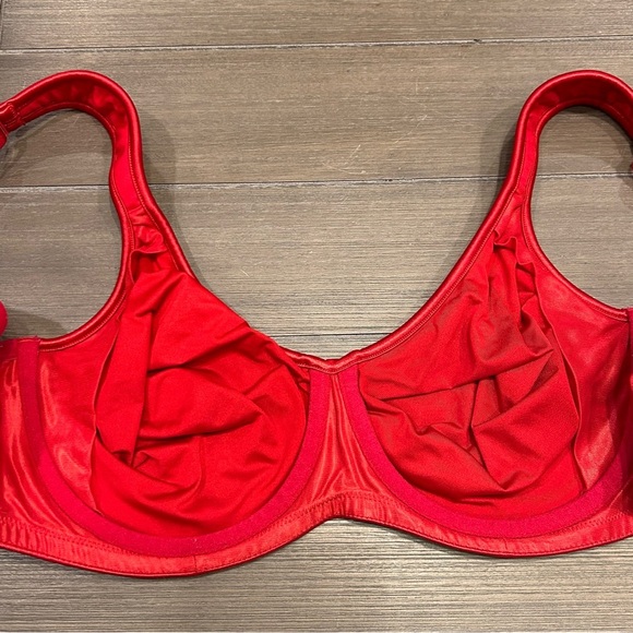 Sensual Cacique Red Bra - Picture 7 of 10